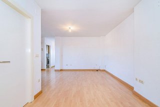 Ático en venta en Zubia (La)