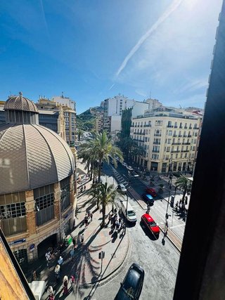 Piso en venta en Mercado en Alicante