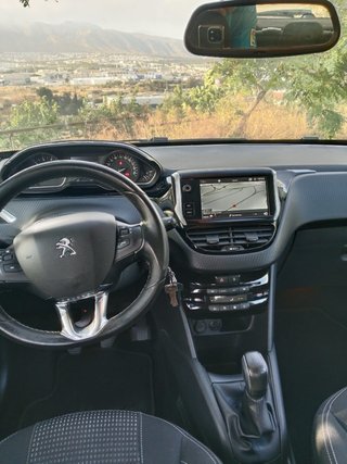 Peugeot 208 2017