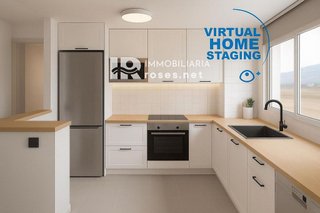 Piso en venta en Empuriabrava en Castelló d´Empúries
