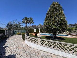 Chalet en venta en Roca Grossa - Serra Brava en Lloret de Mar