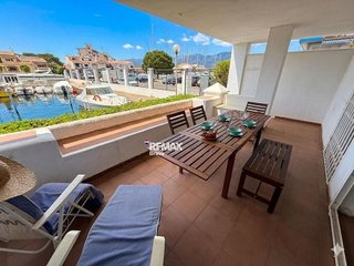 Piso en venta en Santa Margarida en Roses