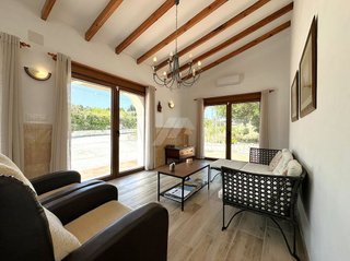Chalet en venta en Teulada Pueblo en Teulada