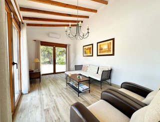 Chalet en venta en Teulada Pueblo en Teulada