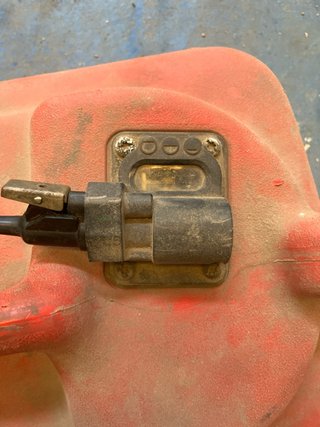 Depósito combustible embarcación 22,7L