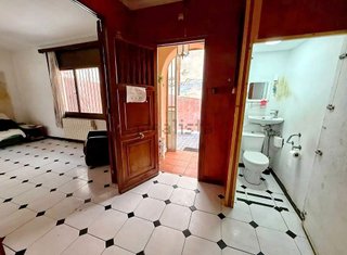 Casa pareada en venta en La Font d'en Fargues en Barcelona