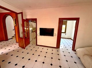 Casa pareada en venta en La Font d'en Fargues en Barcelona