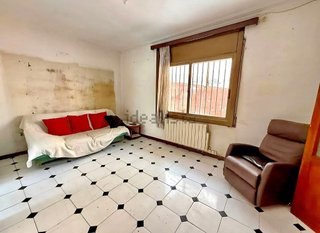 Casa pareada en venta en La Font d'en Fargues en Barcelona