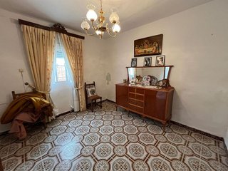 Casa adosada en venta en Jabalquinto