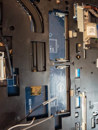 Dell Latitude E5570 i5 6th Gen (sin pantalla)