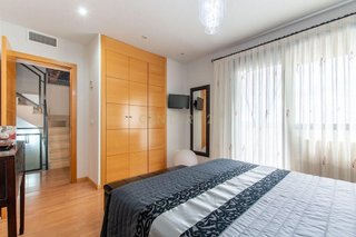 Casa adosada en venta en Parla Este en Parla