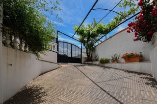 Casa pareada en venta en Residencial Triana - Barrio Alto en Gabias (Las)