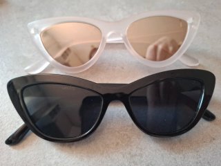 2 gafas de sol Mango negras y rosas