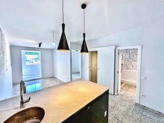 Piso en venta en El Raval en Barcelona
