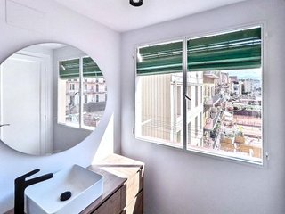 Piso en venta en El Raval en Barcelona
