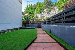 Casa en venta en Vallirana