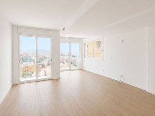 Casa adosada en venta en Singuerlín - Can Franquesa - Les Oliveres en Santa Coloma de Gramanet