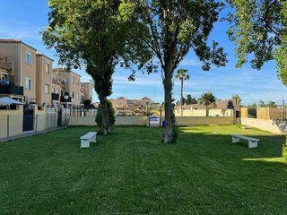 Casa pareada en venta en La Siesta - El Salado - Torreta en Torrevieja