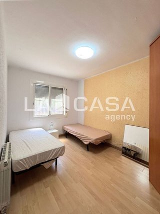Piso en venta en Artigas - Llefià en Badalona