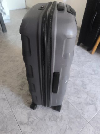 Maleta mediana gris 66/45/22