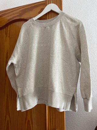 Sudadera Ese0ese gris y blanca