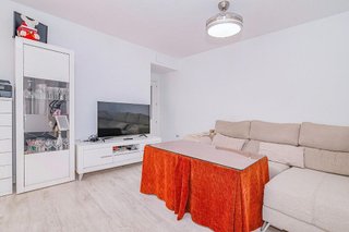 Piso en venta en Zubia (La)