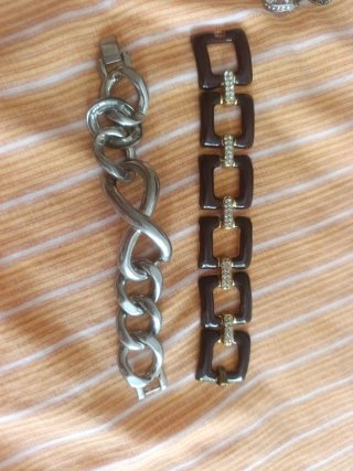 Lote Bisutería Pulseras y Anillos