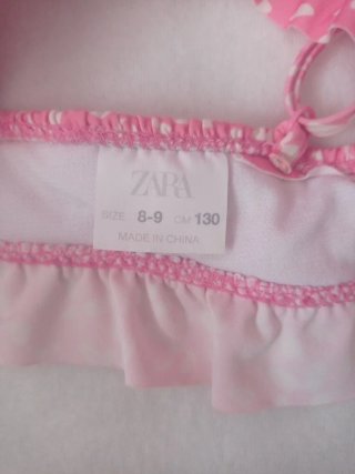 Bikini niña 8-9 años. 130 cm y accesorio