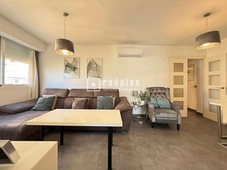 Piso en venta en Parque Ayala - Jardín de la Abadía - Huelín en Málaga