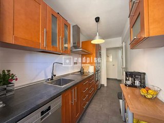 Piso en venta en Parque Ayala - Jardín de la Abadía - Huelín en Málaga