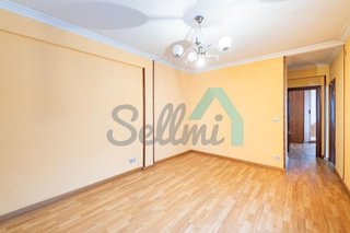 Piso en venta en Ciudad Naranco en Oviedo