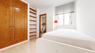 Piso en venta en Ciudad Jardín - Tagarete - El Zapillo en Almería