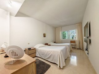 Piso en venta en Elviria en Marbella