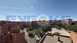 Piso en venta en Palomeras sureste en Madrid