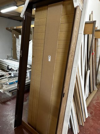 Puerta Castalla Madera Wengue