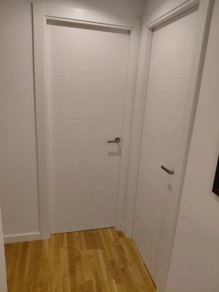 Puertas de madera modernas