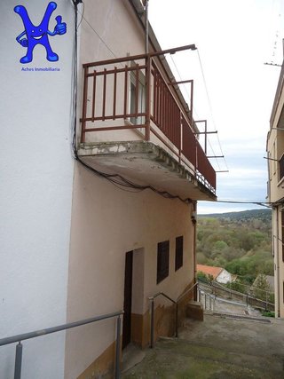 Casa adosada en venta en Alba de Tormes