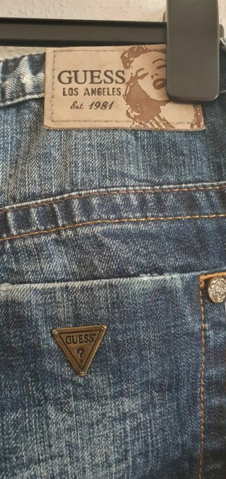 Vaqueros cortos vintage Guess