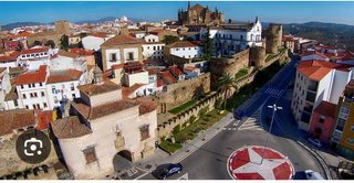 Casa adosada en venta en Miralvalle-Av. Virgen del Puerto-La Data en Plasencia