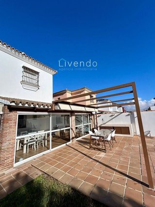 Chalet en venta en Núcleo Urbano en Chiclana de la Frontera