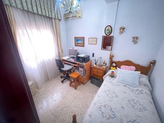 Casa adosada en venta en Puerto de la Torre - Atabal en Málaga