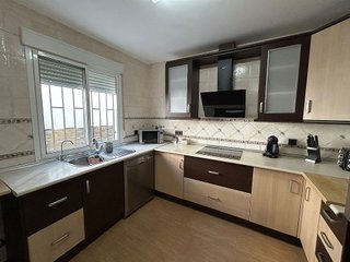 Casa adosada en venta en Linares