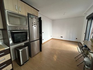 Casa adosada en venta en La Paz-Las Américas en Linares