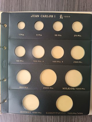 2 Álbumes monedas Pardo + 11 Hojas Peseta
