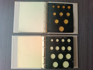 2 Álbumes monedas Pardo + 11 Hojas Peseta