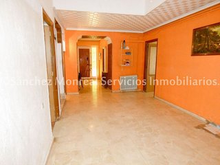 Casa adosada en venta en Alcázar de San Juan