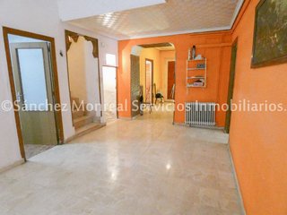 Casa adosada en venta en Alcázar de San Juan