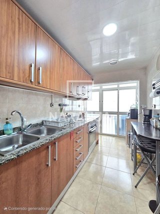 Piso en venta en Singuerlín - Can Franquesa - Les Oliveres en Santa Coloma de Gramanet