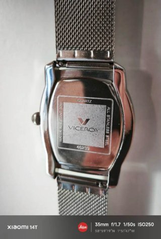Reloj Viceroy Dorado y Blanco