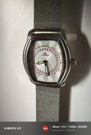 Reloj Viceroy Dorado y Blanco